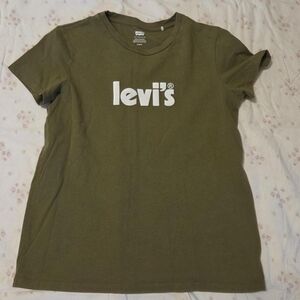 Levi's olive green t- shirt with vintage font Size small
